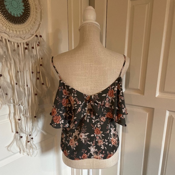 Forever 21 Off-Shoulder Floral Ruffle Crop Top with Adjustable Straps – Size S - Picture 6 of 13